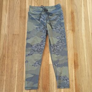 Aerie Campus Green and Gray camo work out leggings